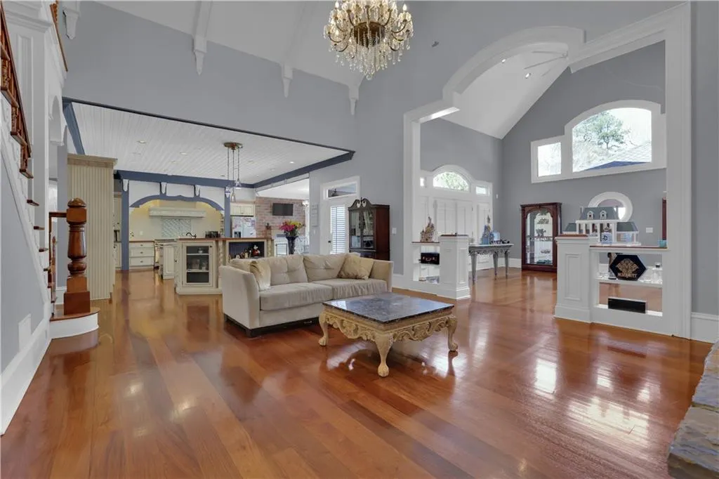 Atlanta, Georgia 30350, 7 Bedrooms Bedrooms, ,8 BathroomsBathrooms,Residential,For Sale,7734144