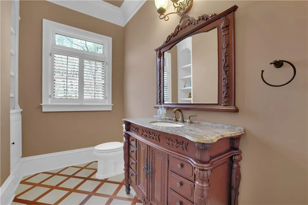 Atlanta, Georgia 30350, 7 Bedrooms Bedrooms, ,8 BathroomsBathrooms,Residential,For Sale,7734144