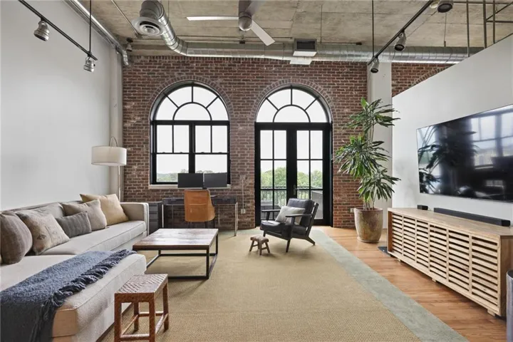 3235 Roswell Road Ne Unit 1021, Atlanta, Georgia 30305
