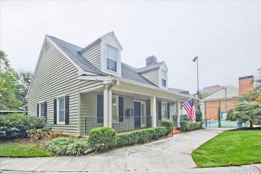 65 Mount Vernon Circle, Sandy Springs, Georgia 30338, 2 Bedrooms Bedrooms, ,2 BathroomsBathrooms,Residential,For Sale,65 Mount Vernon Circle,7660814