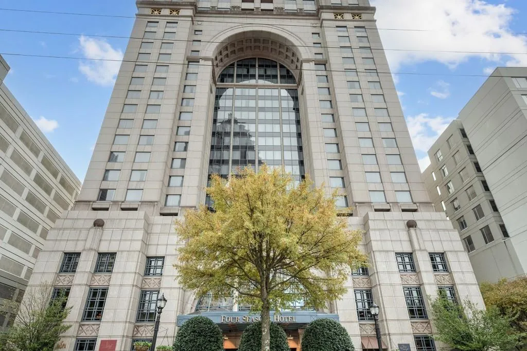 75 14th Street Ne Unit 4140, Atlanta, Georgia 30309, 1 Bedroom Bedrooms, ,1 BathroomBathrooms,Residential,For Sale,75 14th Street Ne Unit 4140,7624277