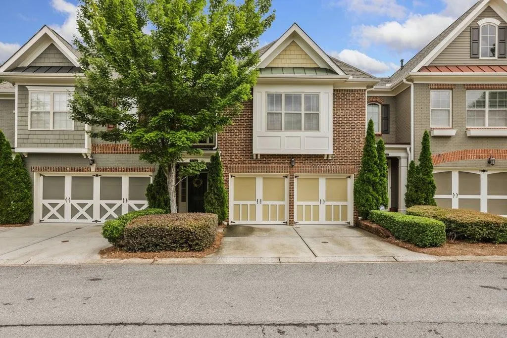 7790 Glisten Avenue Ne Unit 288, Atlanta, Georgia 30328, 3 Bedrooms Bedrooms, ,2 BathroomsBathrooms,Residential,Sold,7790 Glisten Avenue Ne Unit 288,6918781 7790 Glisten Avenue Ne Unit 288, Atlanta, Georgia 30328, 3 Bedrooms Bedrooms, ,2 BathroomsBathrooms,Residential,Sold,7790 Glisten Avenue Ne Unit 288,6918781
