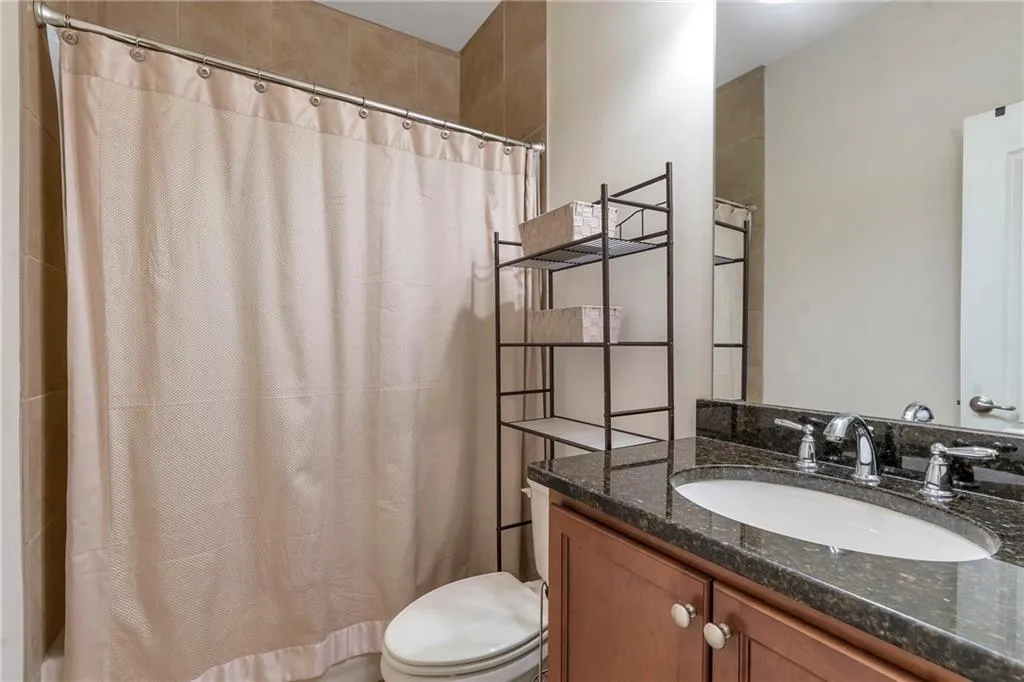 2690 Derby Walk Ne Unit 53, Atlanta, Georgia 30319, 4 Bedrooms Bedrooms, ,3 BathroomsBathrooms,Residential,For Sale,2690 Derby Walk Ne Unit 53,7574439