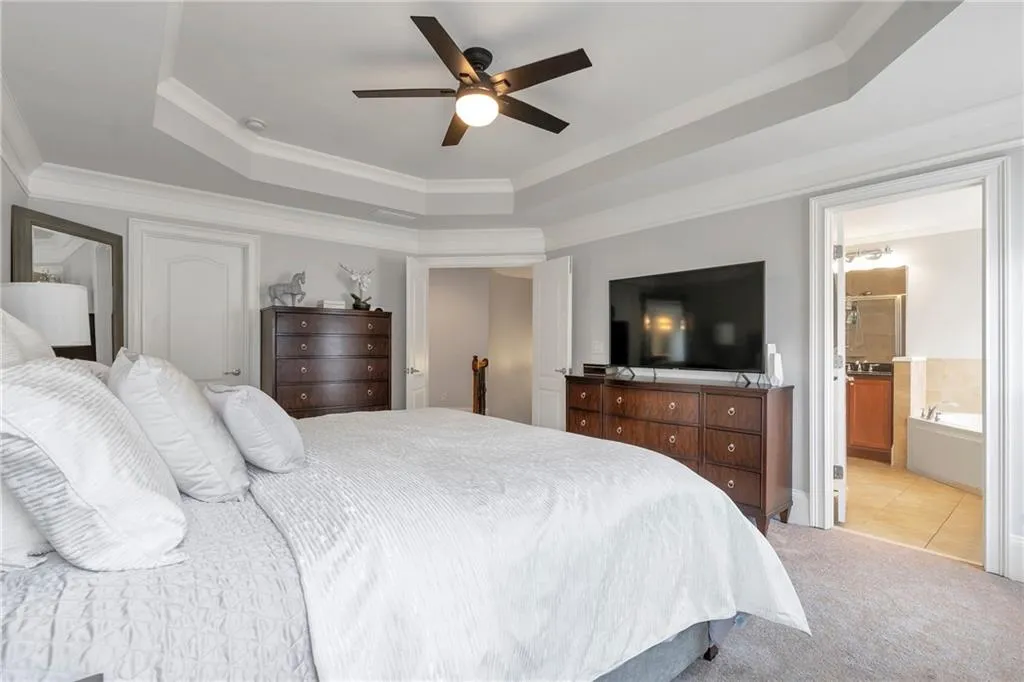 2690 Derby Walk Ne Unit 53, Atlanta, Georgia 30319, 4 Bedrooms Bedrooms, ,3 BathroomsBathrooms,Residential,For Sale,2690 Derby Walk Ne Unit 53,7574439