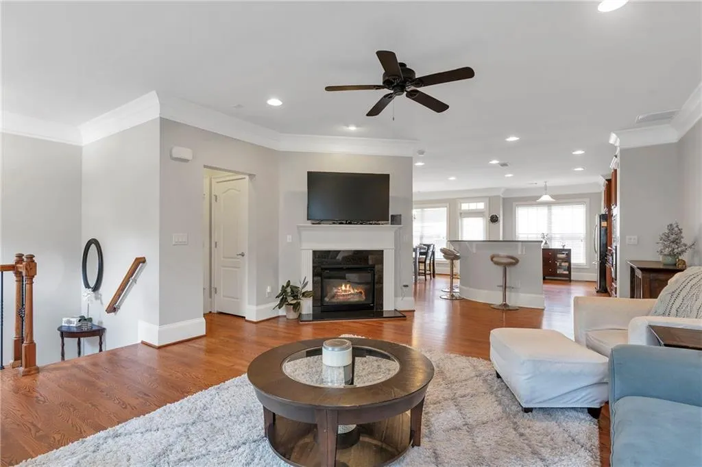 2690 Derby Walk Ne Unit 53, Atlanta, Georgia 30319, 4 Bedrooms Bedrooms, ,3 BathroomsBathrooms,Residential,For Sale,2690 Derby Walk Ne Unit 53,7574439