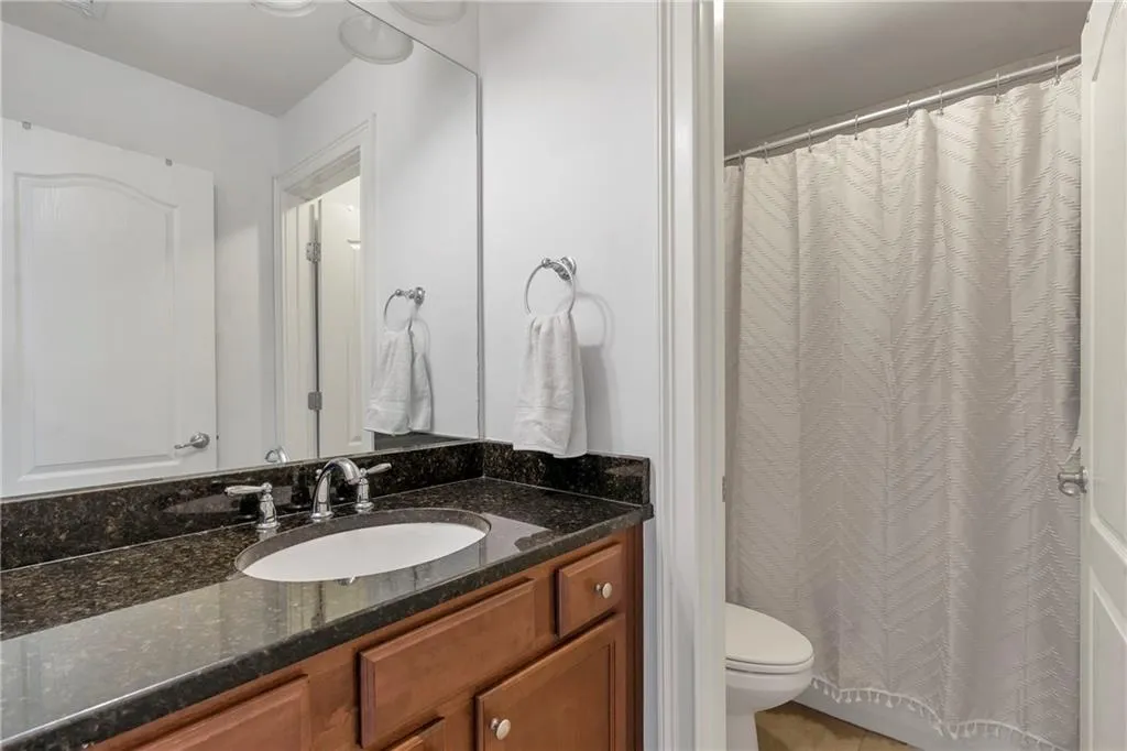 2690 Derby Walk Ne Unit 53, Atlanta, Georgia 30319, 4 Bedrooms Bedrooms, ,3 BathroomsBathrooms,Residential,For Sale,2690 Derby Walk Ne Unit 53,7574439