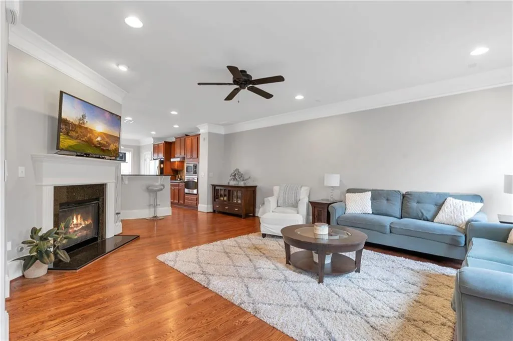 2690 Derby Walk Ne Unit 53, Atlanta, Georgia 30319, 4 Bedrooms Bedrooms, ,3 BathroomsBathrooms,Residential,For Sale,2690 Derby Walk Ne Unit 53,7574439