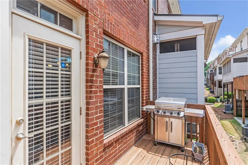 2690 Derby Walk Ne Unit 53, Atlanta, Georgia 30319, 4 Bedrooms Bedrooms, ,3 BathroomsBathrooms,Residential,For Sale,2690 Derby Walk Ne Unit 53,7574439