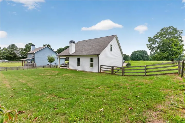 1924 Lou Gurley Road, Bowersville, Georgia 30516
