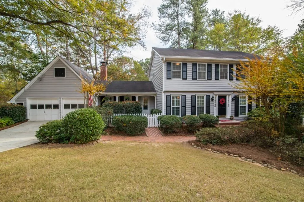 85 Brandon Ridge Drive, Sandy Springs, Georgia 30328, 5 Bedrooms Bedrooms, ,3 BathroomsBathrooms,Residential,Sold,85 Brandon Ridge Drive,5777644