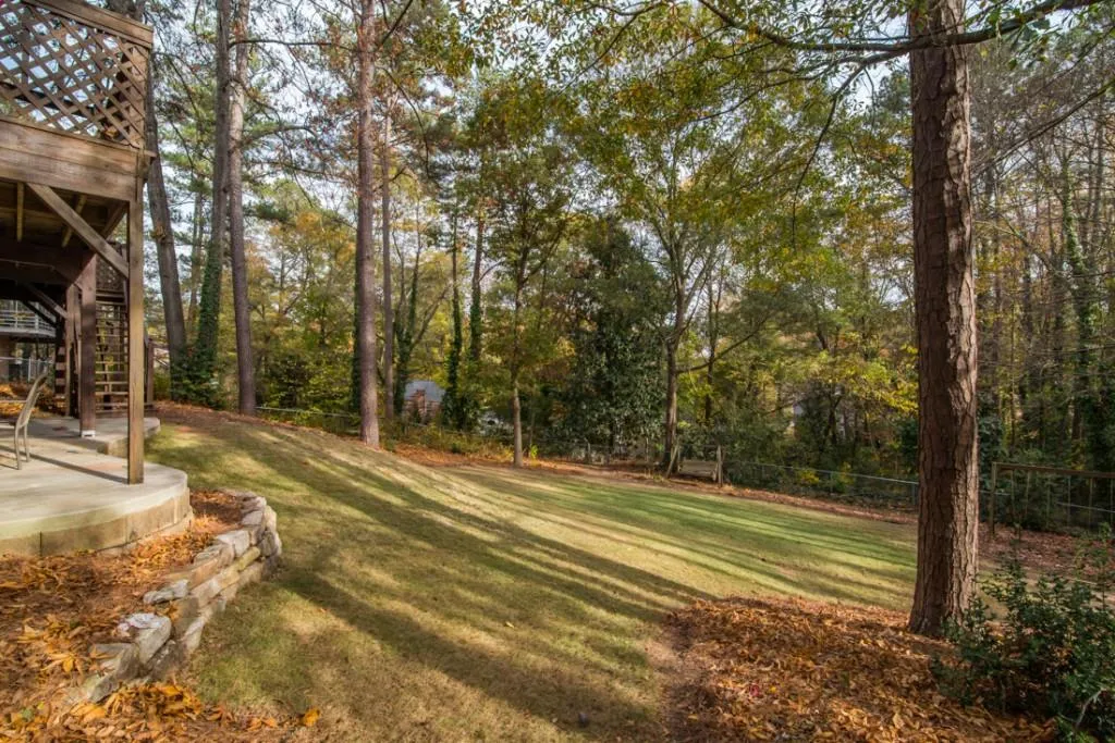 85 Brandon Ridge Drive, Sandy Springs, Georgia 30328, 5 Bedrooms Bedrooms, ,3 BathroomsBathrooms,Residential,Sold,85 Brandon Ridge Drive,5777644