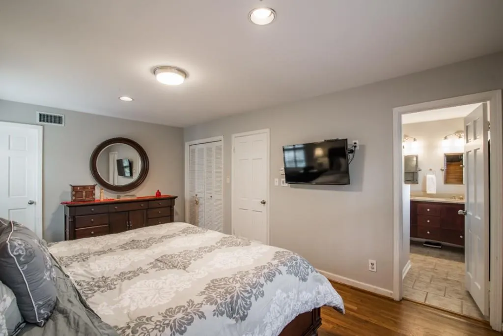 85 Brandon Ridge Drive, Sandy Springs, Georgia 30328, 5 Bedrooms Bedrooms, ,3 BathroomsBathrooms,Residential,Sold,85 Brandon Ridge Drive,5777644