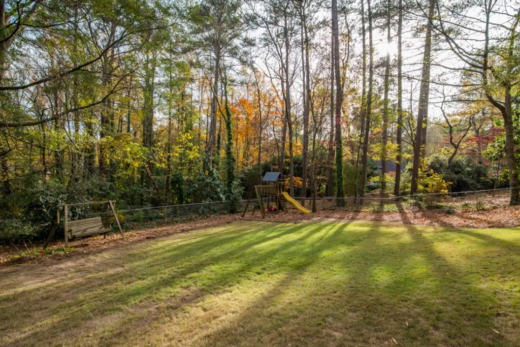 85 Brandon Ridge Drive, Sandy Springs, Georgia 30328, 5 Bedrooms Bedrooms, ,3 BathroomsBathrooms,Residential,Sold,85 Brandon Ridge Drive,5777644