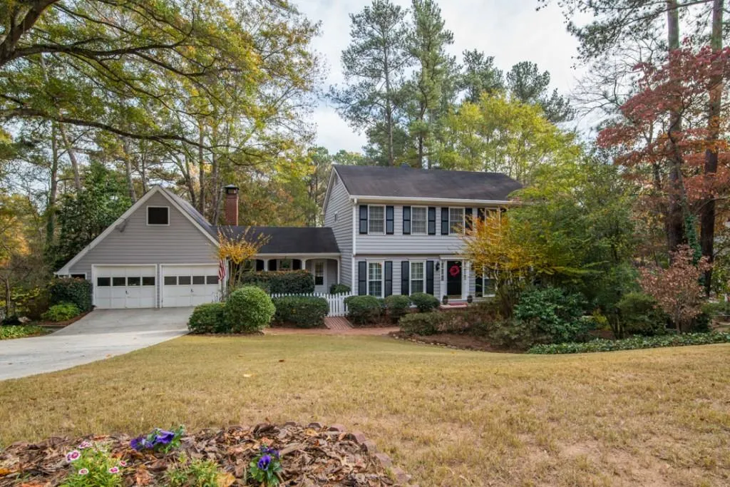 85 Brandon Ridge Drive, Sandy Springs, Georgia 30328, 5 Bedrooms Bedrooms, ,3 BathroomsBathrooms,Residential,Sold,85 Brandon Ridge Drive,5777644