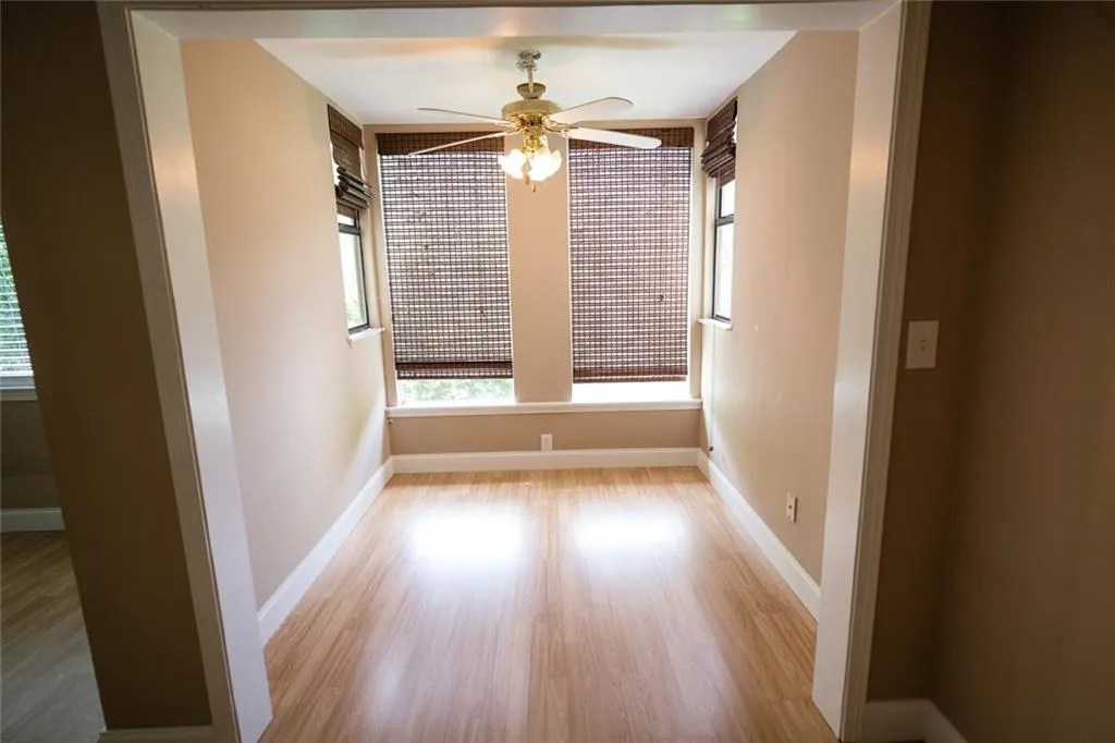 1112 Wingate Way, Sandy Springs, Georgia 30350, 1 Bedroom Bedrooms, ,1 BathroomBathrooms,Residential,Sold,1112 Wingate Way,6776828