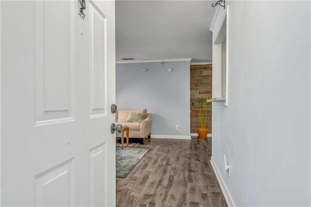 701 Gettysburg Place, Sandy Springs, Georgia 30350, 2 Bedrooms Bedrooms, ,1 BathroomBathrooms,Residential,Sold,701 Gettysburg Place,7262421