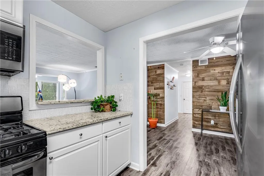 701 Gettysburg Place, Sandy Springs, Georgia 30350, 2 Bedrooms Bedrooms, ,1 BathroomBathrooms,Residential,Sold,701 Gettysburg Place,7262421