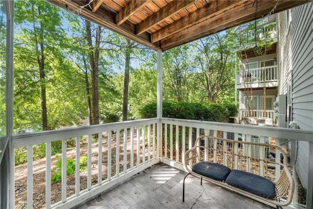 701 Gettysburg Place, Sandy Springs, Georgia 30350, 2 Bedrooms Bedrooms, ,1 BathroomBathrooms,Residential,Sold,701 Gettysburg Place,7262421