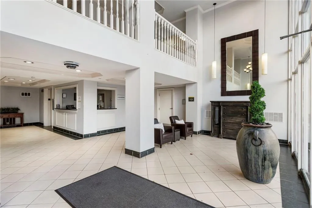 2479 Peachtree Road Ne Unit 1804, Atlanta, Georgia 30305, 3 Bedrooms Bedrooms, ,2 BathroomsBathrooms,Residential,For Sale,2479 Peachtree Road Ne Unit 1804,7631569