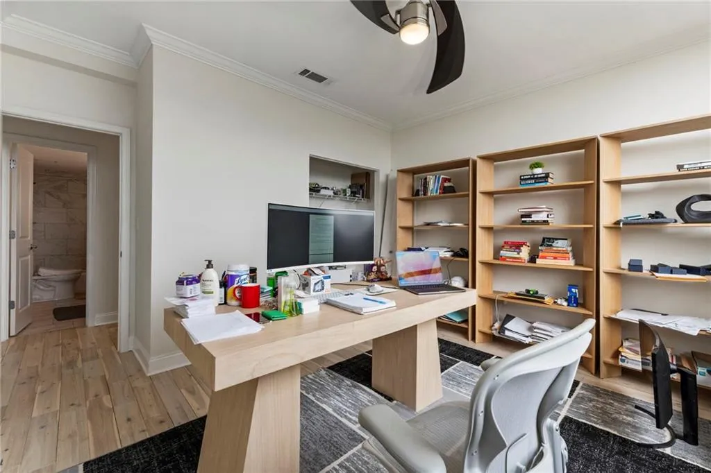 2479 Peachtree Road Ne Unit 1804, Atlanta, Georgia 30305, 3 Bedrooms Bedrooms, ,2 BathroomsBathrooms,Residential,For Sale,2479 Peachtree Road Ne Unit 1804,7631569