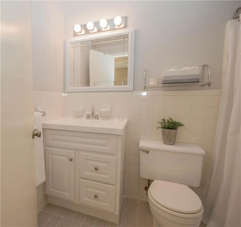 5400 Roswell Road Ne Unit N1, Sandy Springs, Georgia 30342, 2 Bedrooms Bedrooms, ,2 BathroomsBathrooms,Residential,Sold,5400 Roswell Road Ne Unit N1,5877913