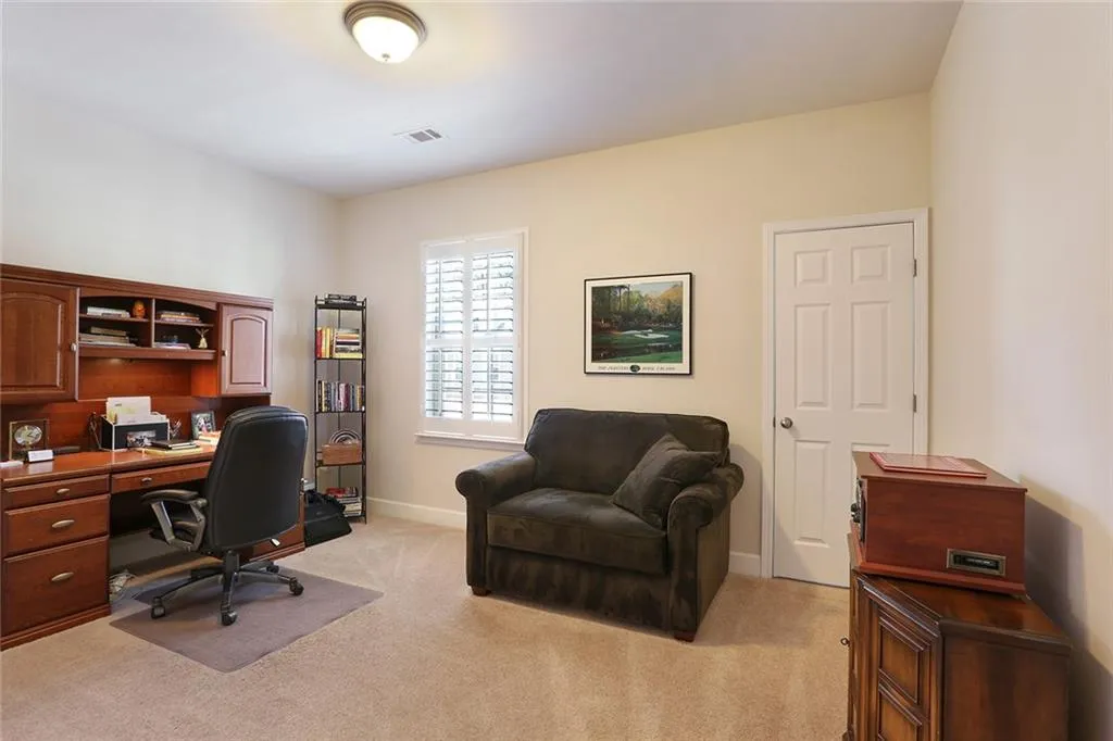 158 Barkley Lane, Sandy Springs, Georgia 30328, 3 Bedrooms Bedrooms, ,3 BathroomsBathrooms,Residential,Sold,158 Barkley Lane,6533984
