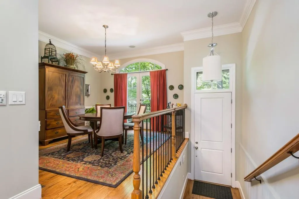 63 Honour Avenue Unit 22, Atlanta, Georgia 30305, 3 Bedrooms Bedrooms, ,3 BathroomsBathrooms,Residential,Sold,63 Honour Avenue Unit 22,5726428