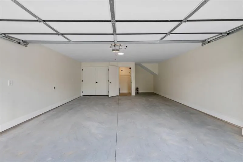 1645 Overlook Way Nw Unit 9, Atlanta, Georgia 30318, 3 Bedrooms Bedrooms, ,2 BathroomsBathrooms,Residential,For Sale,1645 Overlook Way Nw Unit 9,7606894