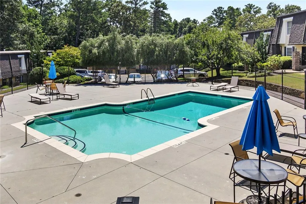 6208 Park Avenue Unit 2, Sandy Springs, Georgia 30342, 2 Bedrooms Bedrooms, ,1 BathroomBathrooms,Residential,Sold,6208 Park Avenue Unit 2,6941150