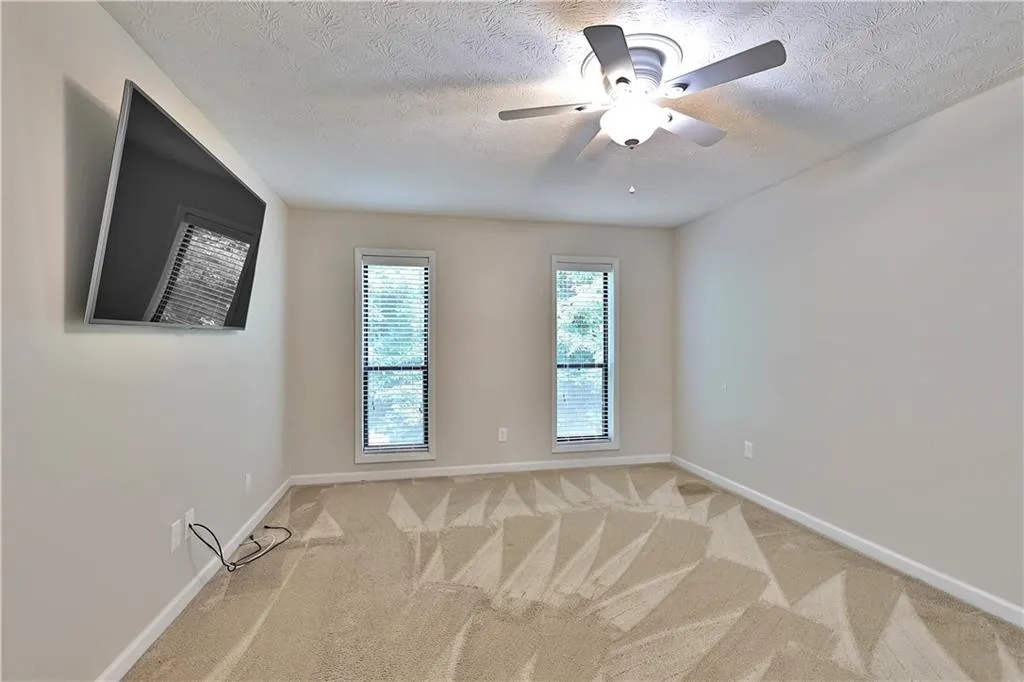 903 Woodcliff Drive, Sandy Springs, Georgia 30350, 2 Bedrooms Bedrooms, ,2 BathroomsBathrooms,Residential,Sold,903 Woodcliff Drive,6893571