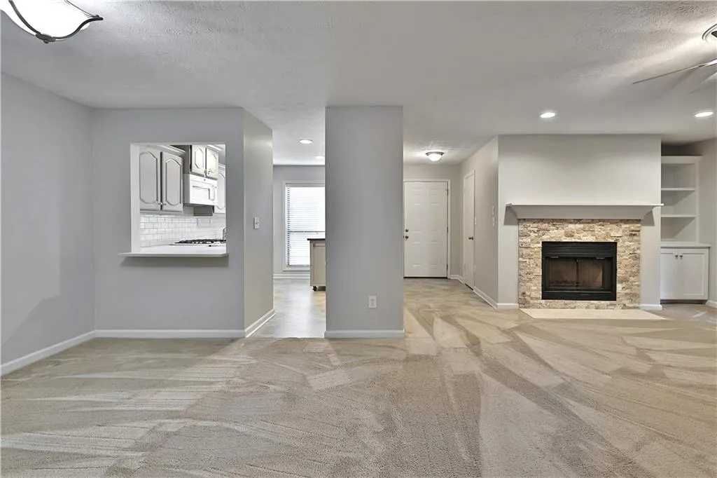 903 Woodcliff Drive, Sandy Springs, Georgia 30350, 2 Bedrooms Bedrooms, ,2 BathroomsBathrooms,Residential,Sold,903 Woodcliff Drive,6893571