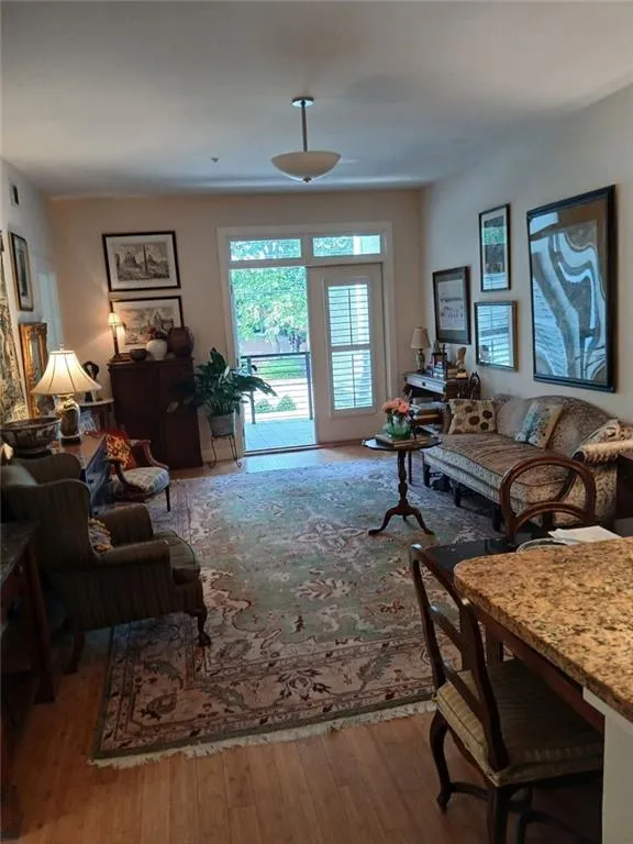 3655 Peachtree Road Unit 203, Atlanta, Georgia 30319, 2 Bedrooms Bedrooms, ,2 BathroomsBathrooms,Residential,For Sale,3655 Peachtree Road Unit 203,7578848