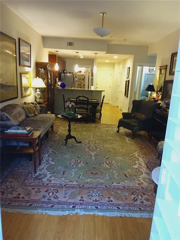 3655 Peachtree Road Unit 203, Atlanta, Georgia 30319, 2 Bedrooms Bedrooms, ,2 BathroomsBathrooms,Residential,For Sale,3655 Peachtree Road Unit 203,7578848