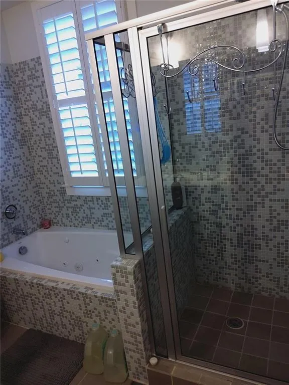 3655 Peachtree Road Unit 203, Atlanta, Georgia 30319, 2 Bedrooms Bedrooms, ,2 BathroomsBathrooms,Residential,For Sale,3655 Peachtree Road Unit 203,7578848