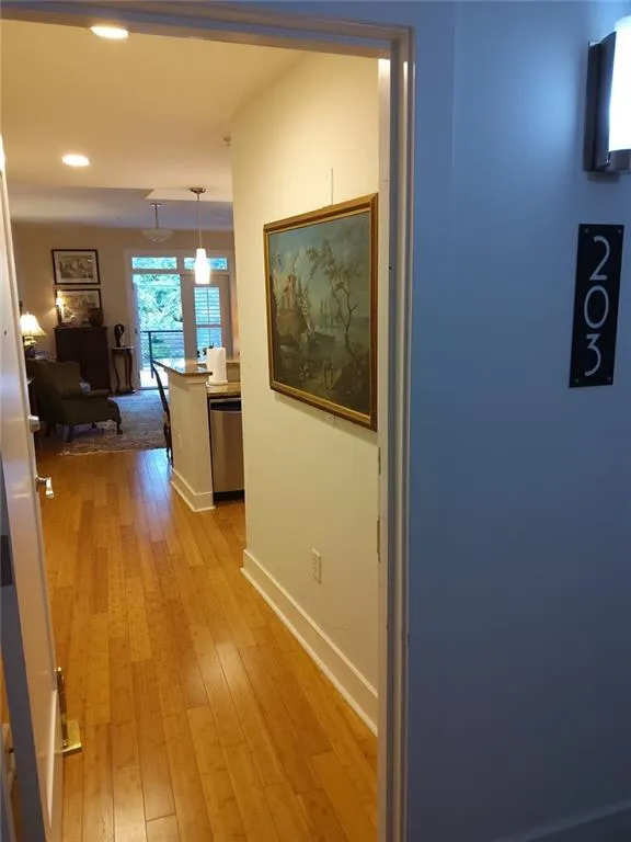 3655 Peachtree Road Unit 203, Atlanta, Georgia 30319, 2 Bedrooms Bedrooms, ,2 BathroomsBathrooms,Residential,For Sale,3655 Peachtree Road Unit 203,7578848