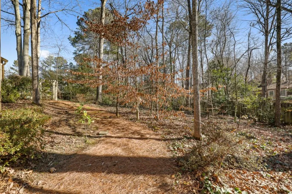 487 Cambridge Way, Sandy Springs, Georgia 30328, 4 Bedrooms Bedrooms, ,3 BathroomsBathrooms,Residential,Sold,487 Cambridge Way,6830229