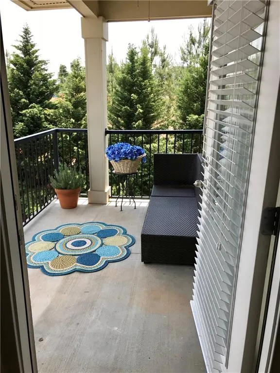 861 Perennial Drive, Atlanta, Georgia 30328, 2 Bedrooms Bedrooms, ,2 BathroomsBathrooms,Residential,Sold,861 Perennial Drive,6012566