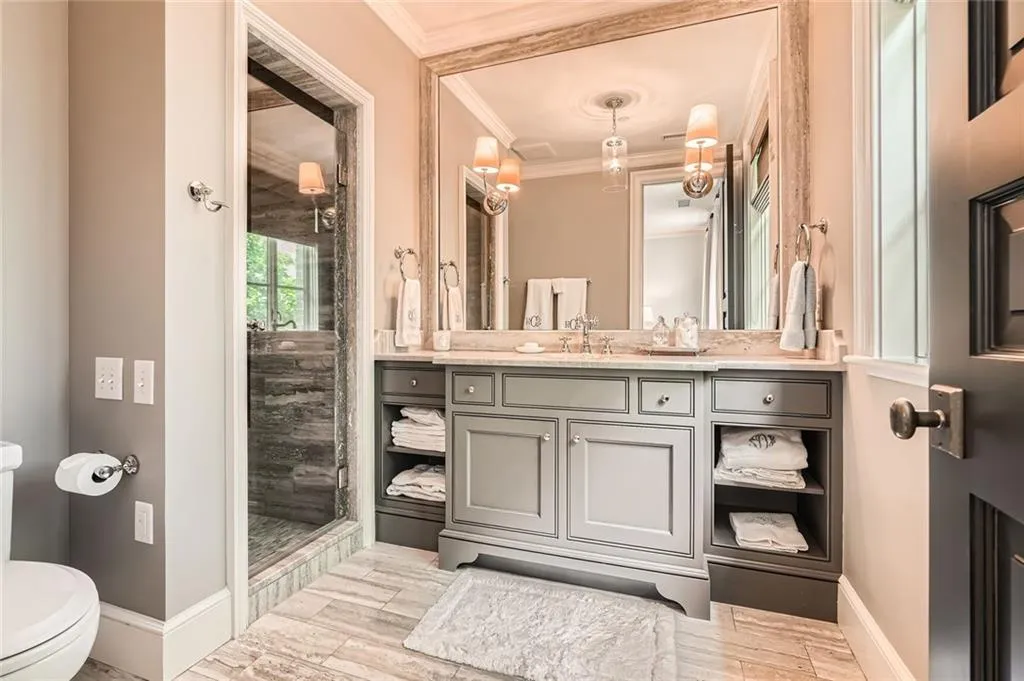 2440 Peachtree Road Nw Unit 9, Atlanta, Georgia 30305, 5 Bedrooms Bedrooms, ,4 BathroomsBathrooms,Residential,For Sale,2440 Peachtree Road Nw Unit 9,7577879