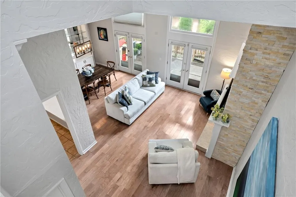 302 Brandywine Circle, Atlanta, Georgia 30350, 3 Bedrooms Bedrooms, ,2 BathroomsBathrooms,Residential,Sold,302 Brandywine Circle,7202982