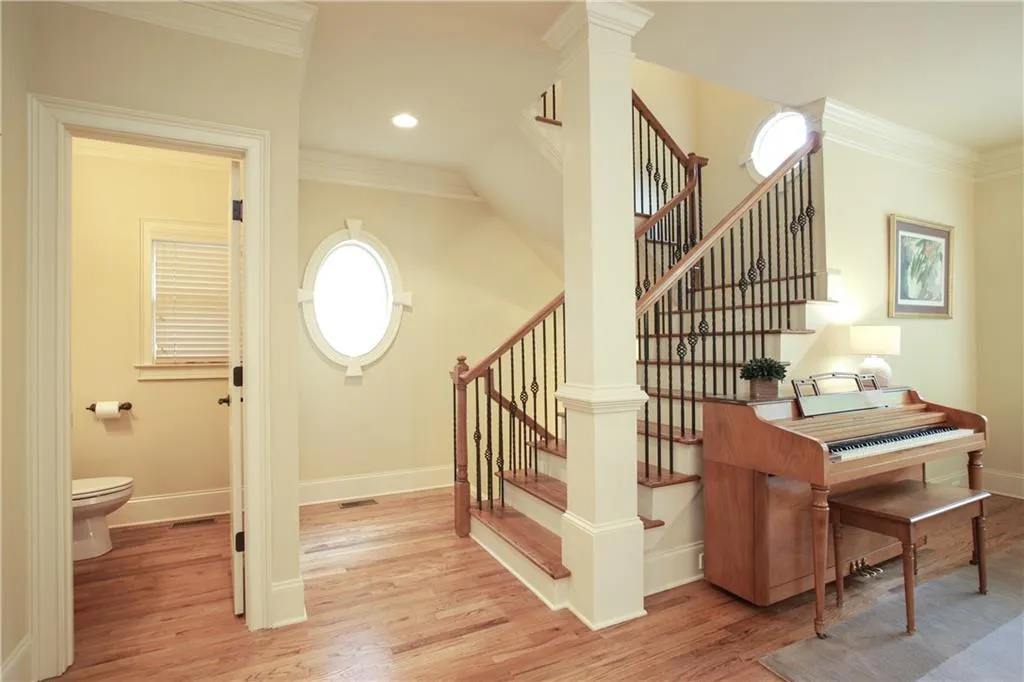 1004 Madeline Lane, Sandy Springs, Georgia 30350, 4 Bedrooms Bedrooms, ,3 BathroomsBathrooms,Residential,Sold,1004 Madeline Lane,5853749