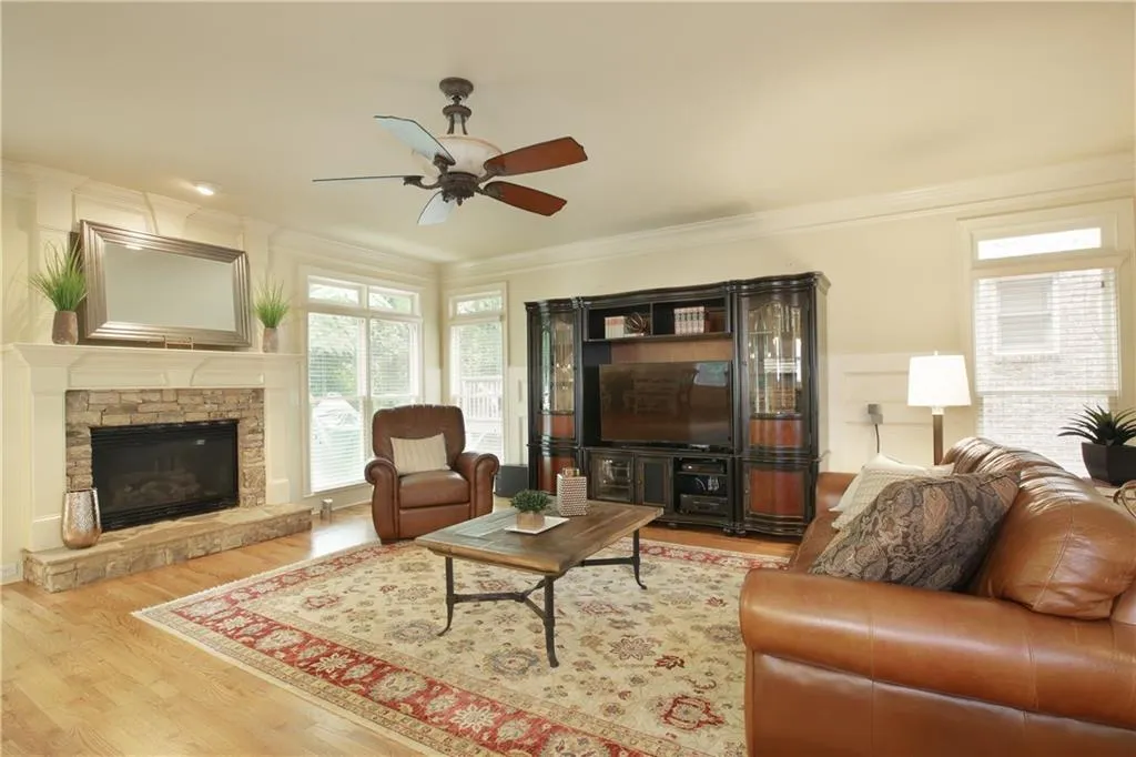 1004 Madeline Lane, Sandy Springs, Georgia 30350, 4 Bedrooms Bedrooms, ,3 BathroomsBathrooms,Residential,Sold,1004 Madeline Lane,5853749
