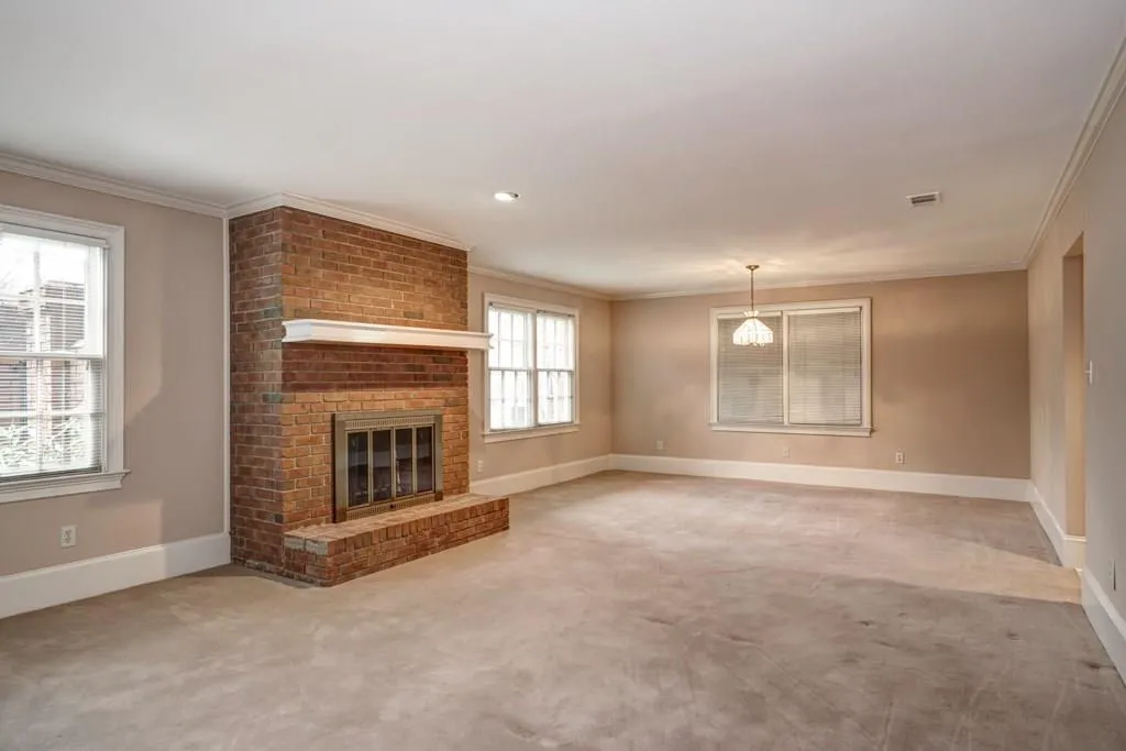 5665 Errol Place, Atlanta, Georgia 30327, 4 Bedrooms Bedrooms, ,5 BathroomsBathrooms,Residential,Sold,5665 Errol Place,5795065