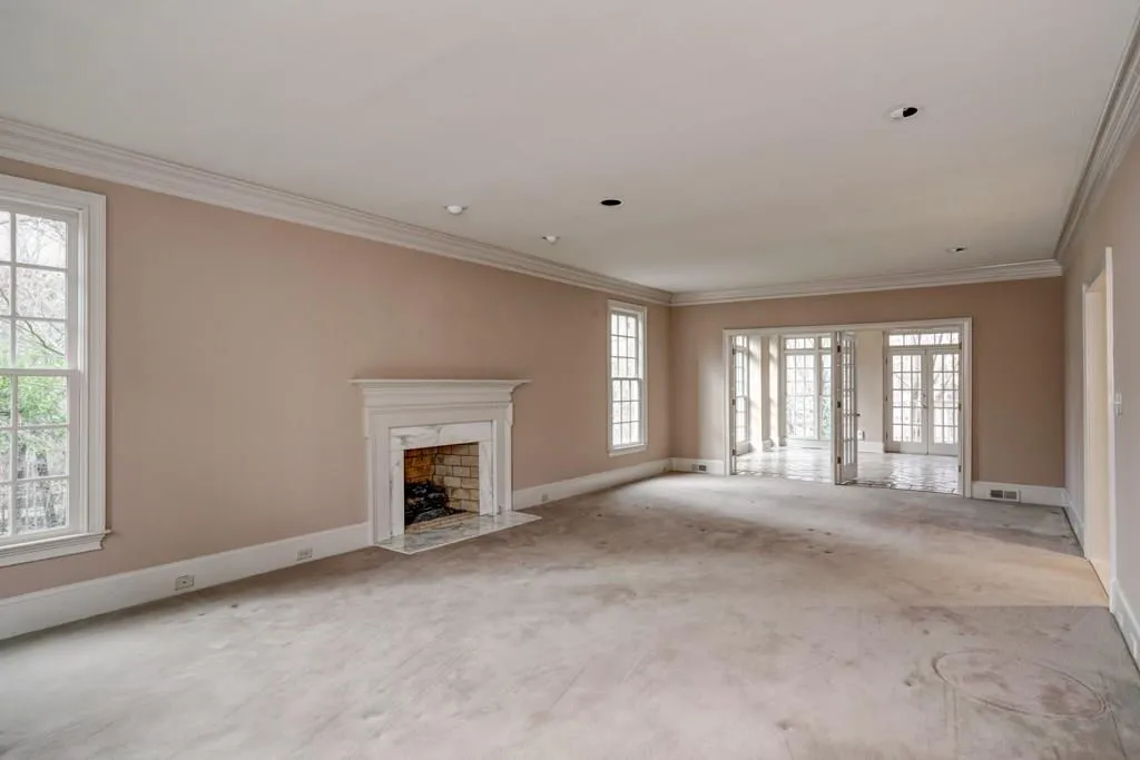 5665 Errol Place, Atlanta, Georgia 30327, 4 Bedrooms Bedrooms, ,5 BathroomsBathrooms,Residential,Sold,5665 Errol Place,5795065