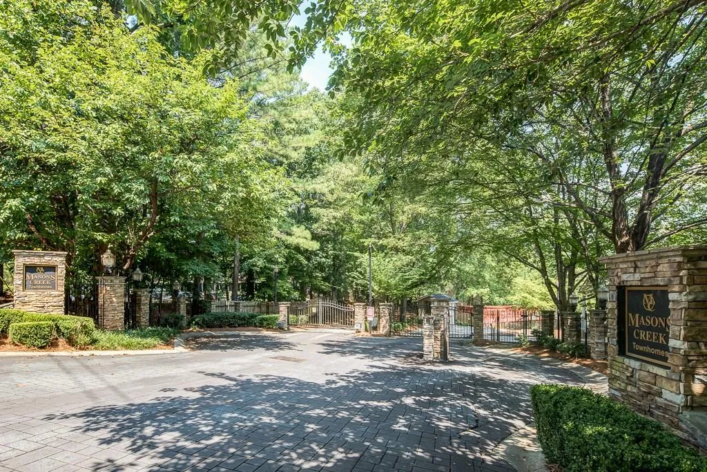 1303 Masons Creek Circle, Sandy Springs, Georgia 30350, 3 Bedrooms Bedrooms, ,2 BathroomsBathrooms,Residential,Sold,1303 Masons Creek Circle,5885601 1303 Masons Creek Circle, Sandy Springs, Georgia 30350, 3 Bedrooms Bedrooms, ,2 BathroomsBathrooms,Residential,Sold,1303 Masons Creek Circle,5885601