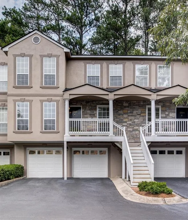 1303 Masons Creek Circle, Sandy Springs, Georgia 30350, 3 Bedrooms Bedrooms, ,2 BathroomsBathrooms,Residential,Sold,1303 Masons Creek Circle,5885601 1303 Masons Creek Circle, Sandy Springs, Georgia 30350, 3 Bedrooms Bedrooms, ,2 BathroomsBathrooms,Residential,Sold,1303 Masons Creek Circle,5885601