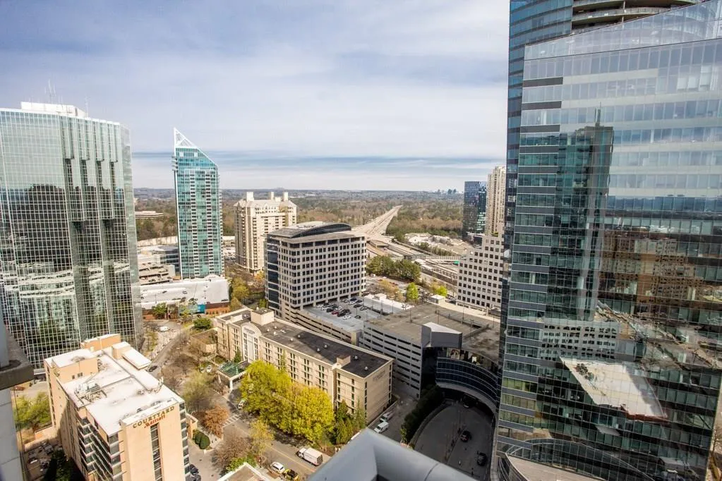 3324 Peachtree Road Ne Unit 2411, Atlanta, Georgia 30326, 1 Bedroom Bedrooms, ,1 BathroomBathrooms,Residential,Sold,3324 Peachtree Road Ne Unit 2411,6023221