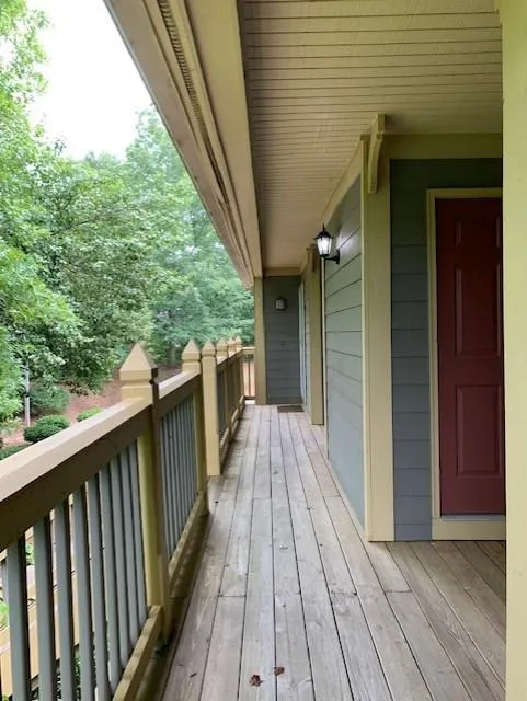 811 Abingdon Way, Atlanta, Georgia 30328, 1 Bedroom Bedrooms, ,1 BathroomBathrooms,Residential,Sold,811 Abingdon Way,6887862