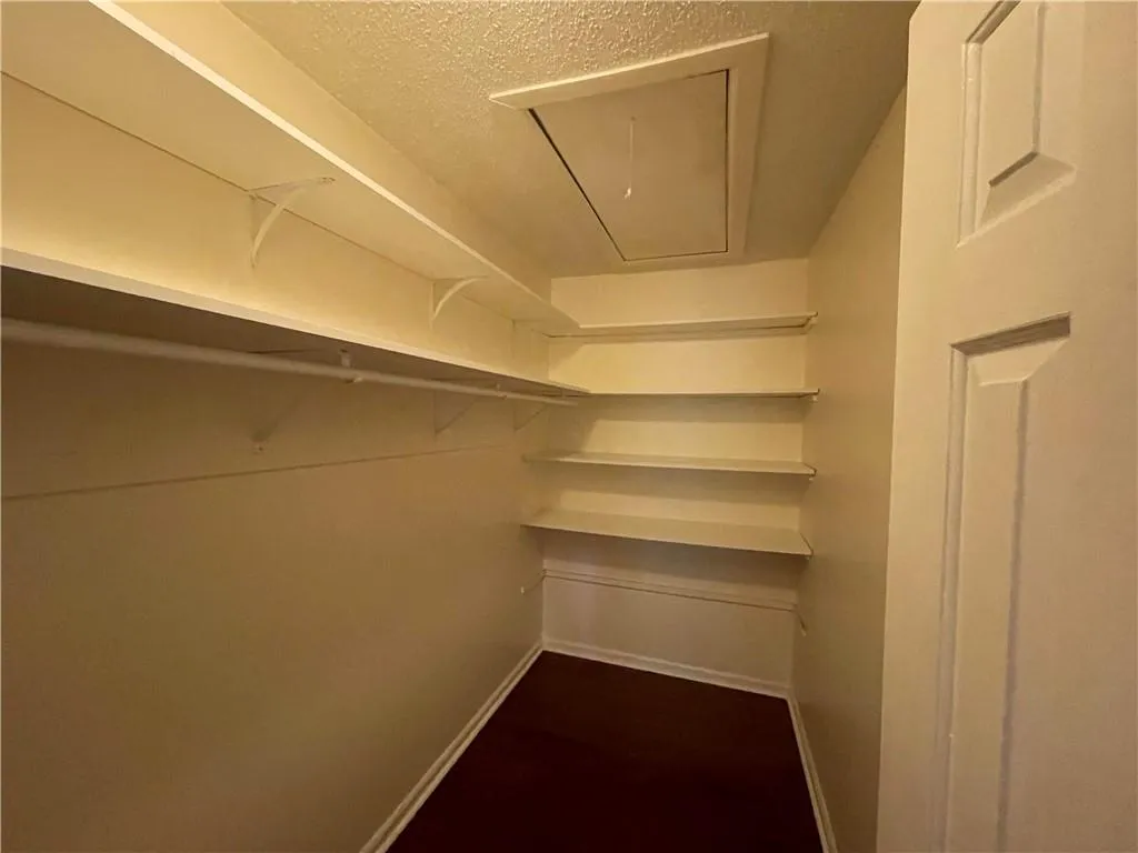 811 Abingdon Way, Atlanta, Georgia 30328, 1 Bedroom Bedrooms, ,1 BathroomBathrooms,Residential,Sold,811 Abingdon Way,6887862