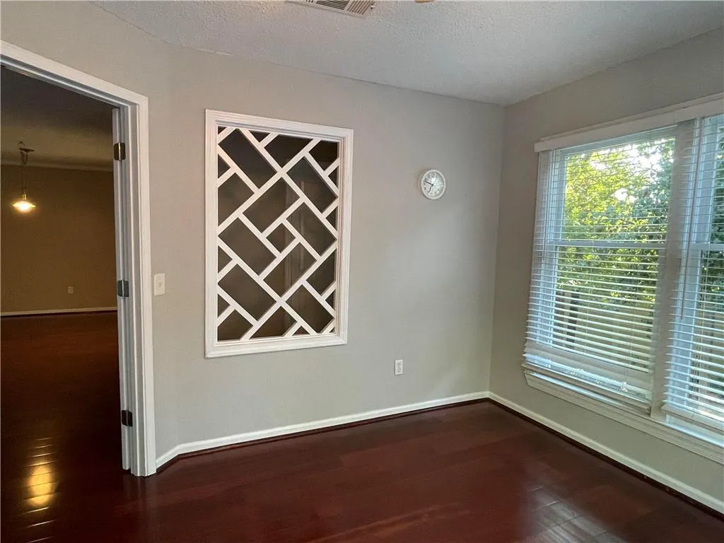 811 Abingdon Way, Atlanta, Georgia 30328, 1 Bedroom Bedrooms, ,1 BathroomBathrooms,Residential,Sold,811 Abingdon Way,6887862