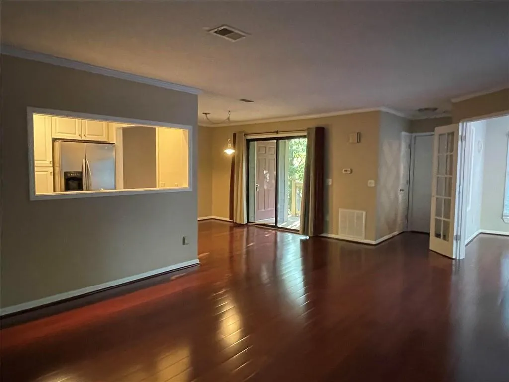 811 Abingdon Way, Atlanta, Georgia 30328, 1 Bedroom Bedrooms, ,1 BathroomBathrooms,Residential,Sold,811 Abingdon Way,6887862